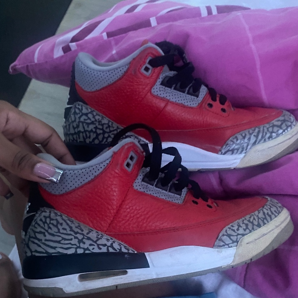 Air Jordan 3 Retro SE "Unite"